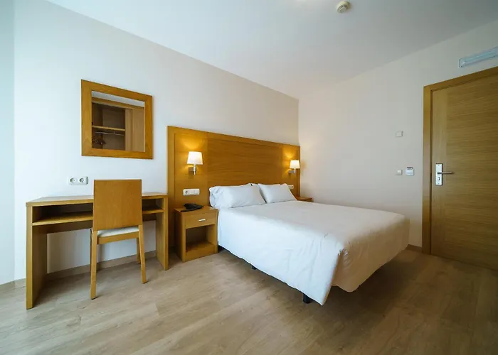 埃尔蓬特酒店 2* 桑亨霍