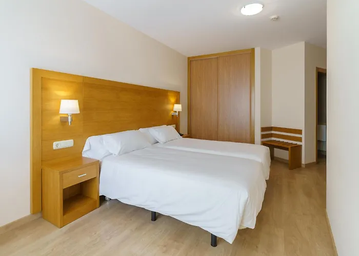 埃尔蓬特酒店 酒店