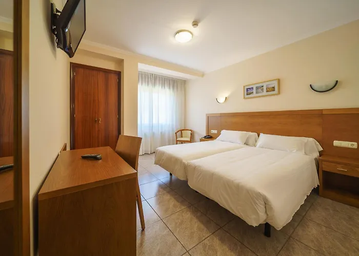 埃尔蓬特酒店 2* 桑亨霍