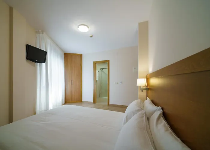 埃尔蓬特酒店 2* 桑亨霍