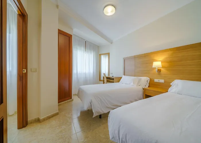 埃尔蓬特酒店 酒店