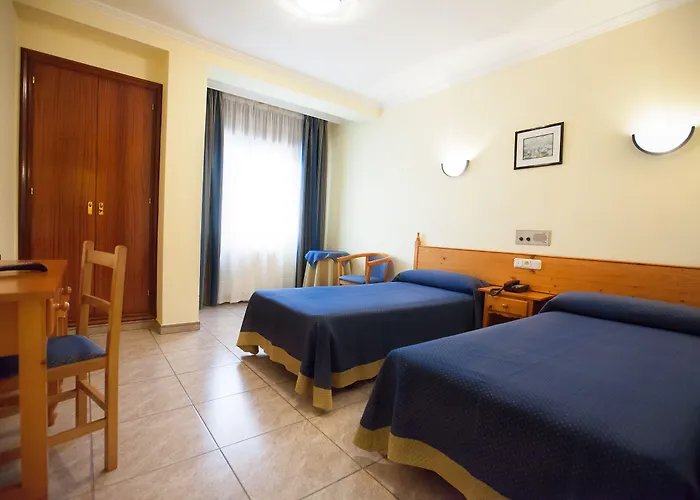 埃尔蓬特酒店 2* 桑亨霍