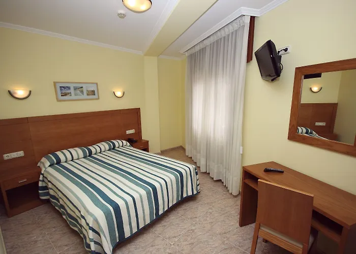 埃尔蓬特酒店 2* 桑亨霍